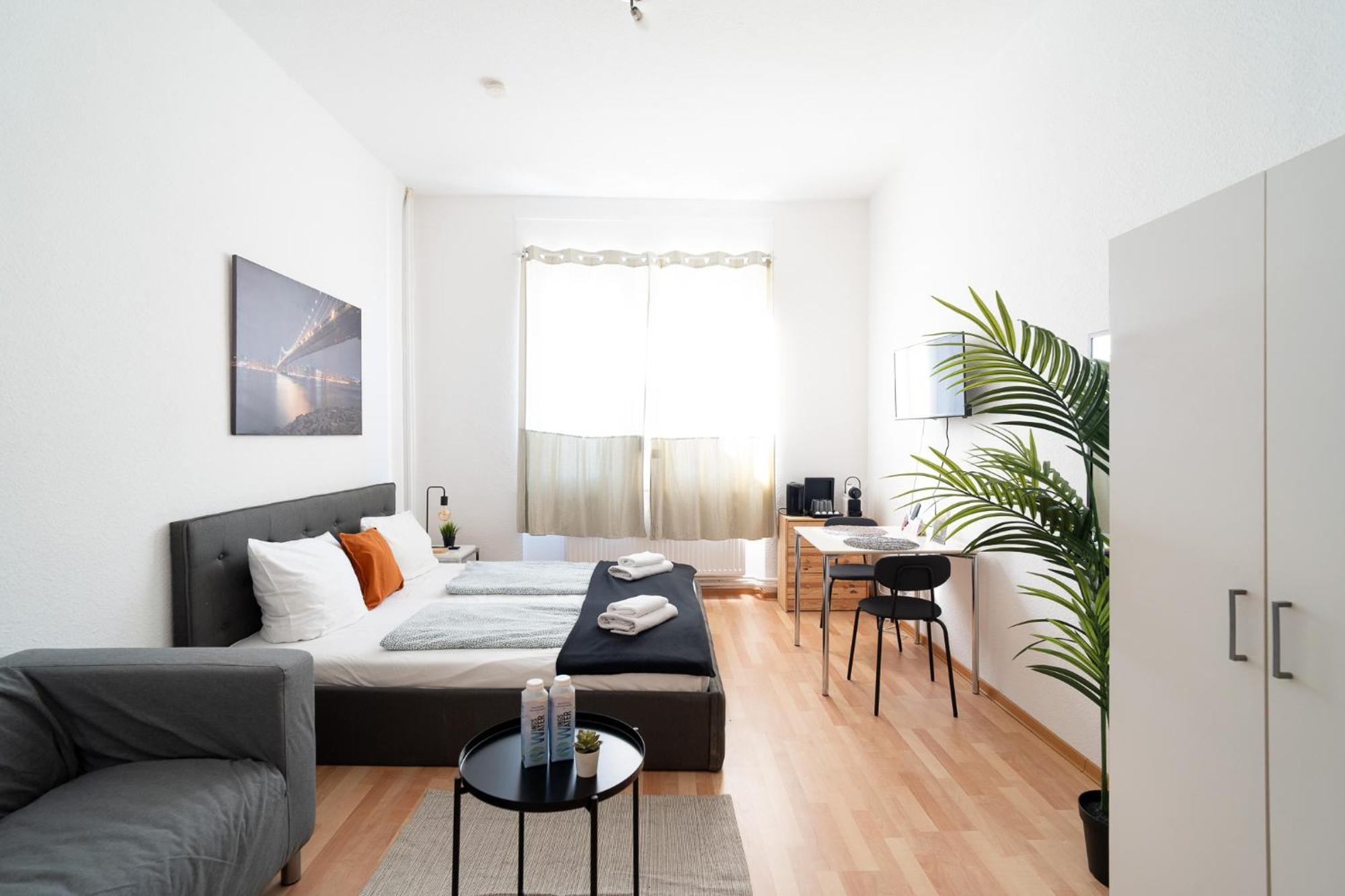 Modernes City-Studio Universitaet Koblenz Κόμπλεντς Εξωτερικό φωτογραφία